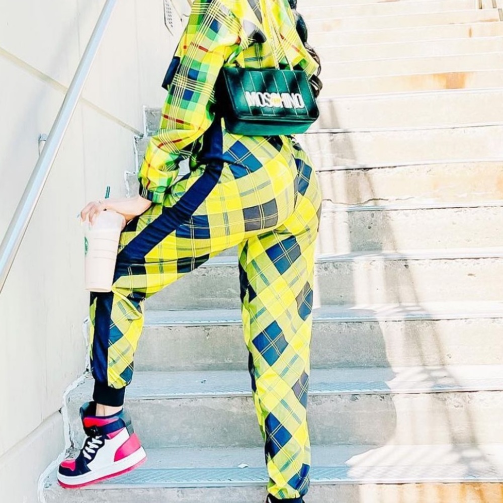 Tracksuit set - Picture 6 of 8